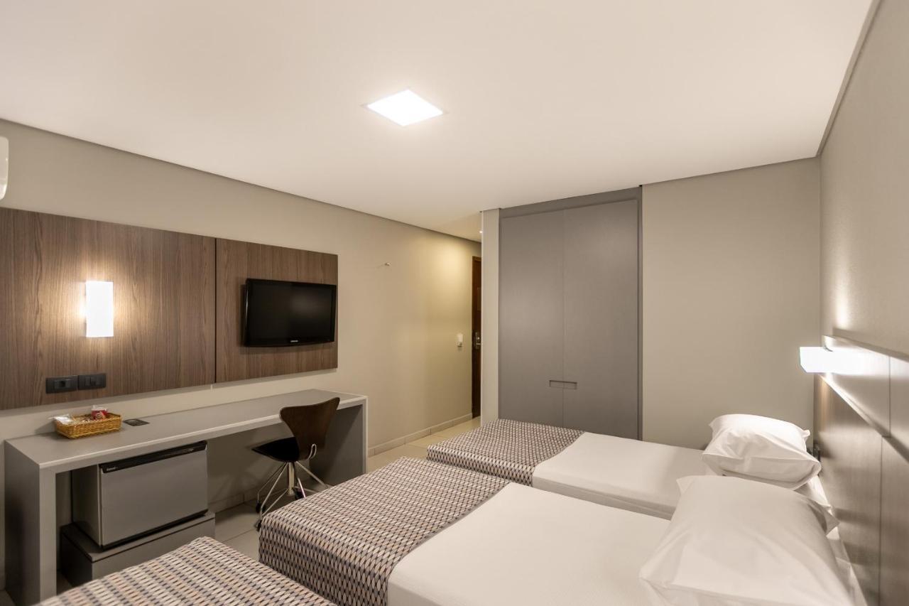 Hotel Saint Emilion By Atlantica Curitiba Exterior foto