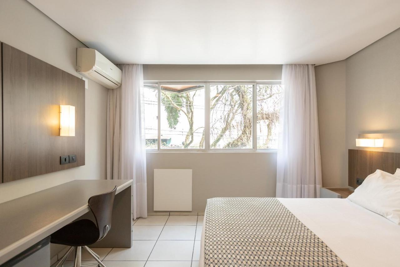 Hotel Saint Emilion By Atlantica Curitiba Exterior foto