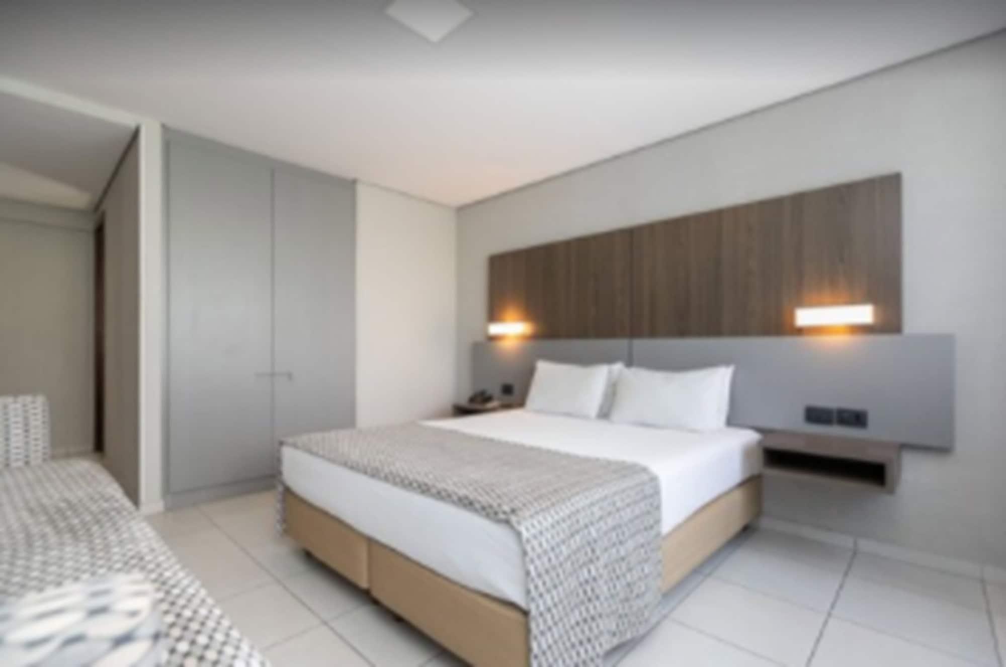 Hotel Saint Emilion By Atlantica Curitiba Exterior foto